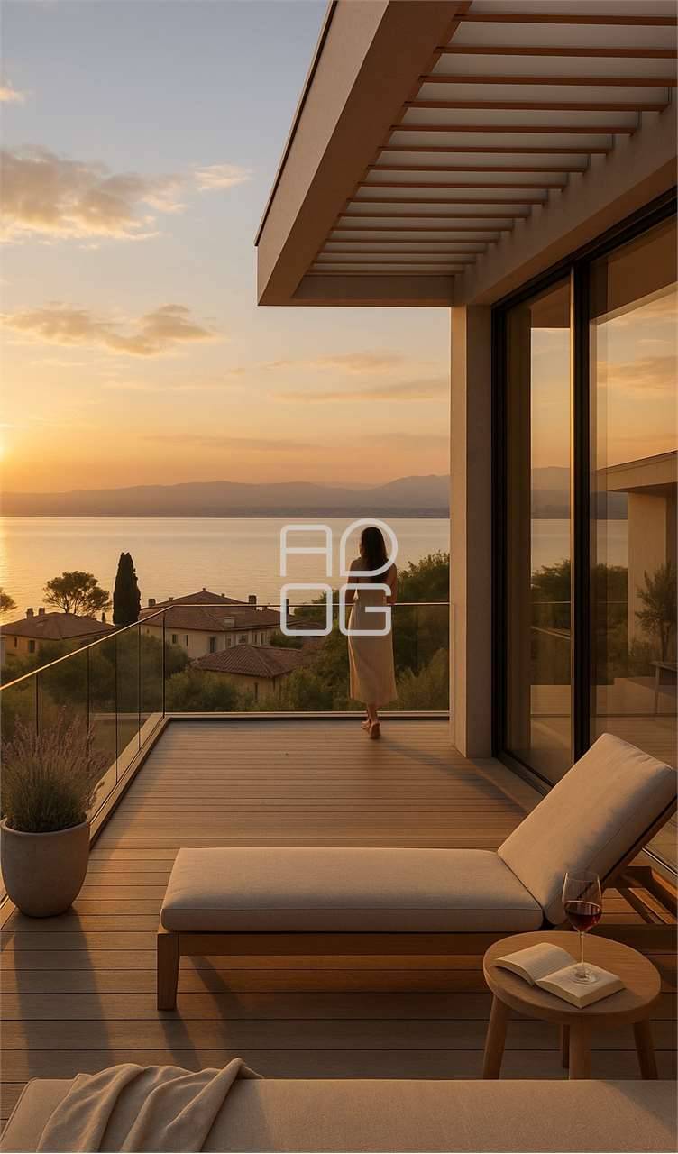 attico in vendita a Desenzano del Garda