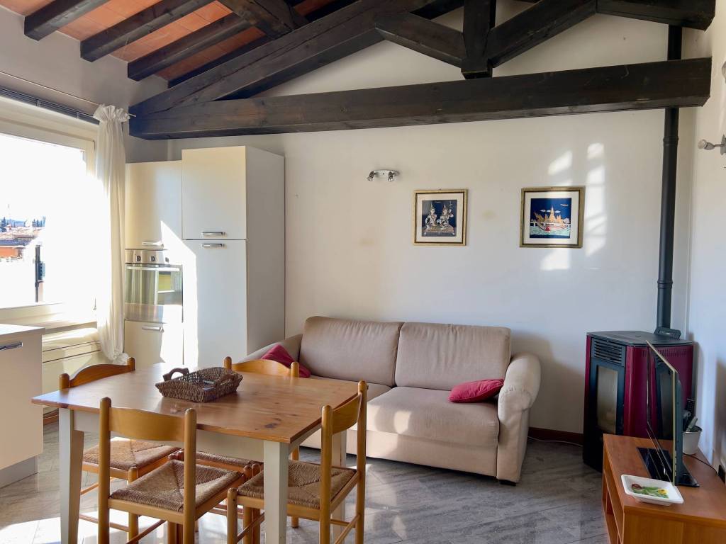 appartamento in vendita a Desenzano del Garda