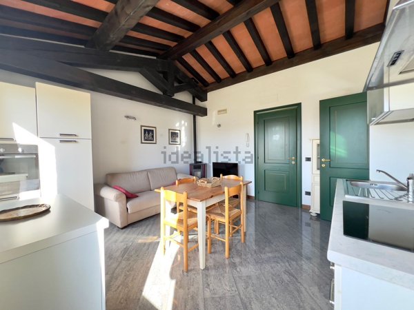 appartamento in vendita a Desenzano del Garda