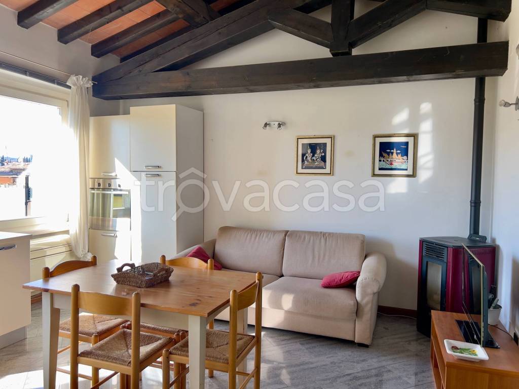 appartamento in vendita a Desenzano del Garda