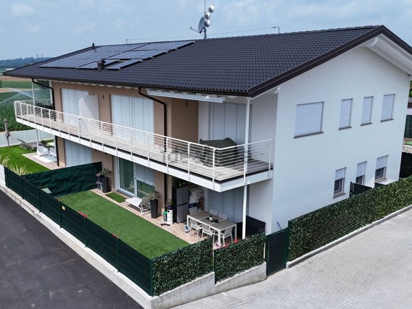 appartamento in vendita a Desenzano del Garda