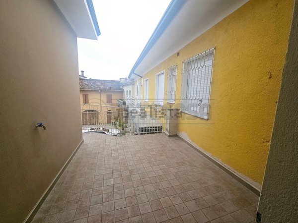 appartamento in vendita a Desenzano del Garda in zona Rivoltella
