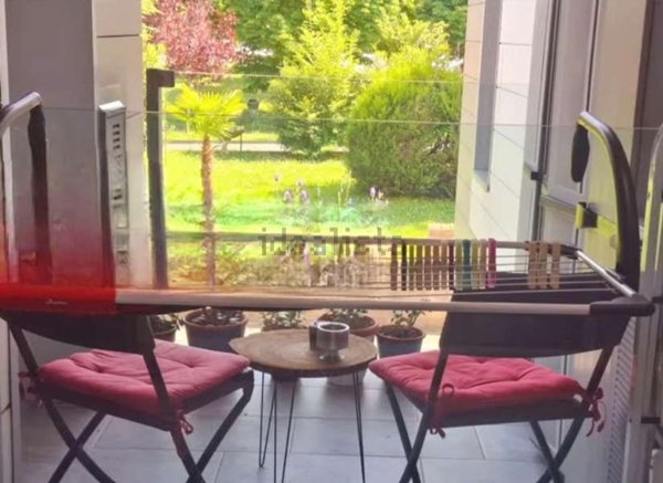 appartamento in vendita a Desenzano del Garda in zona Rivoltella