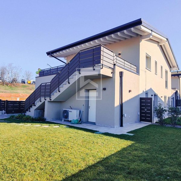 appartamento in vendita a Desenzano del Garda