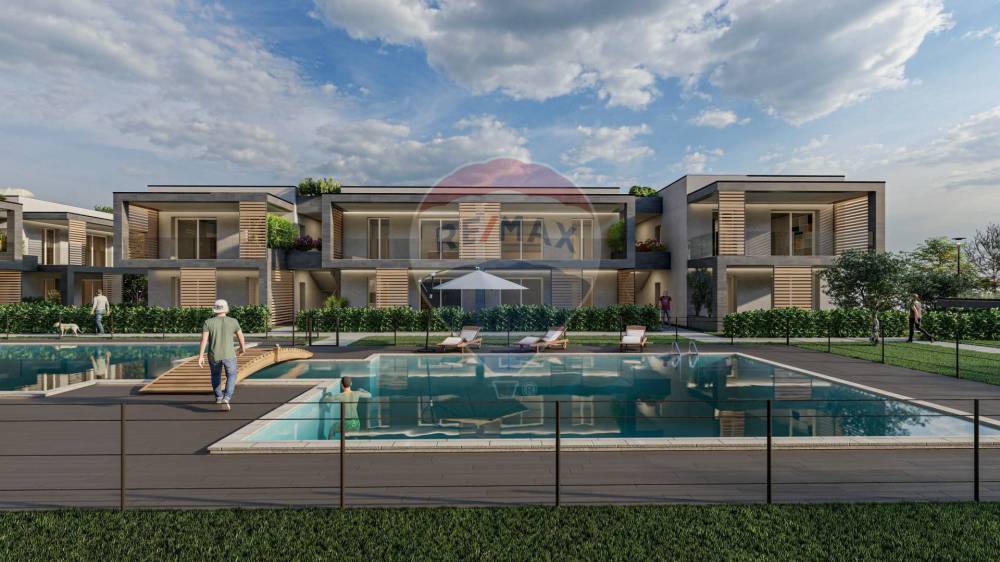 appartamento in vendita a Desenzano del Garda in zona Rivoltella
