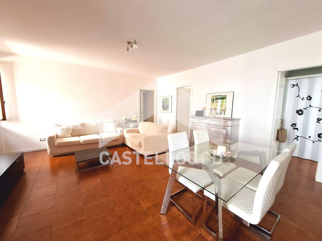 appartamento in vendita a Desenzano del Garda