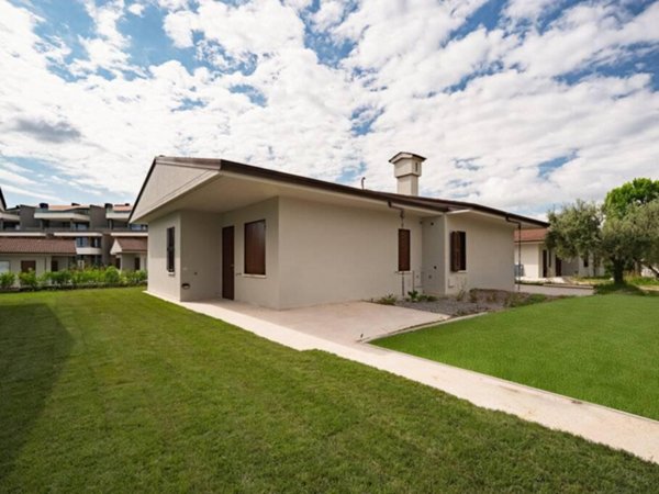 negozio in vendita a Desenzano del Garda