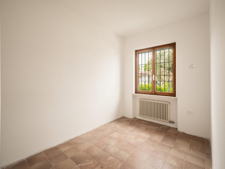 negozio in vendita a Desenzano del Garda