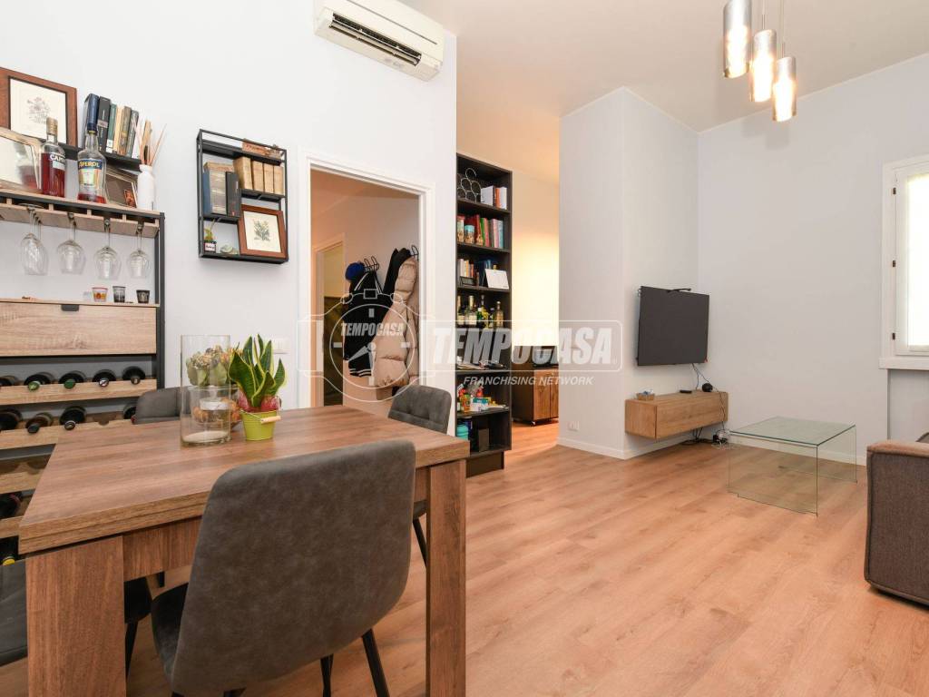 appartamento in vendita a Desenzano del Garda