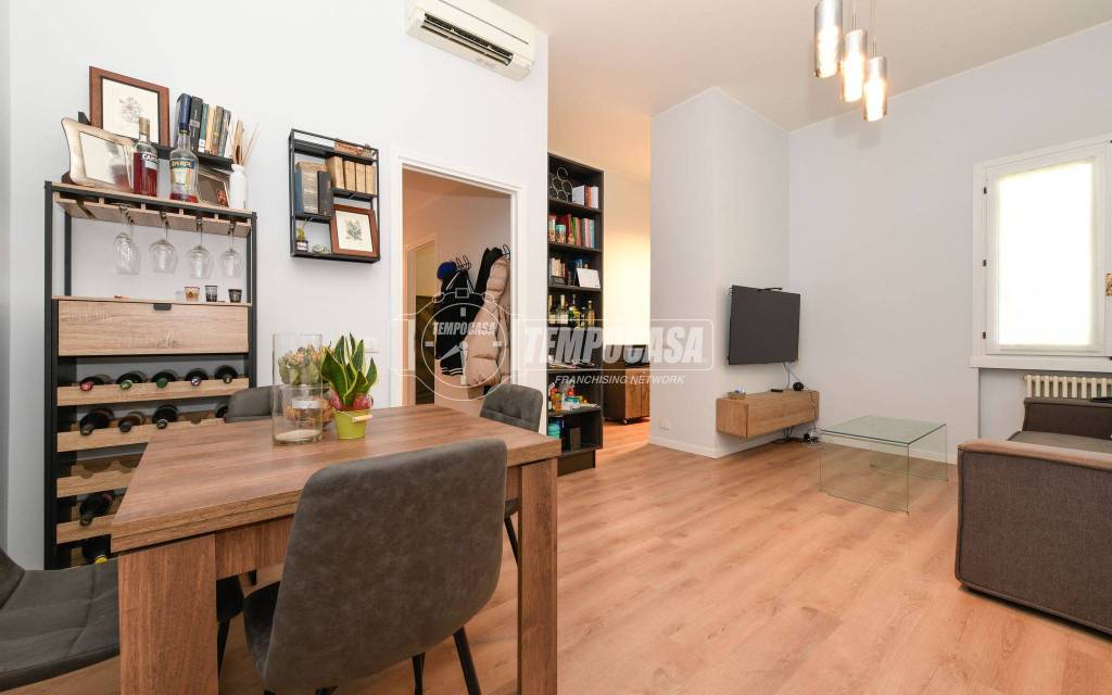 appartamento in vendita a Desenzano del Garda