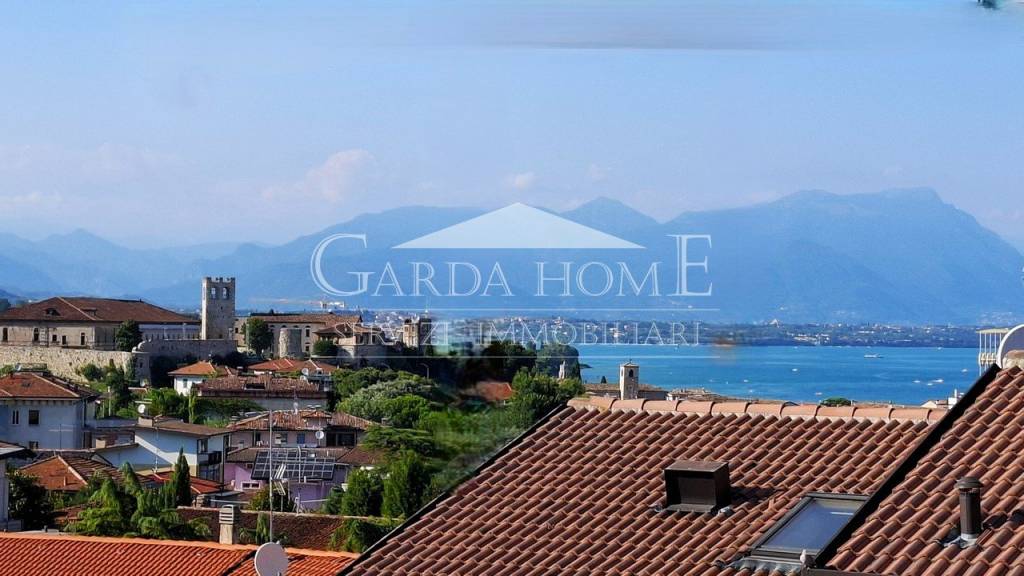 appartamento in vendita a Desenzano del Garda