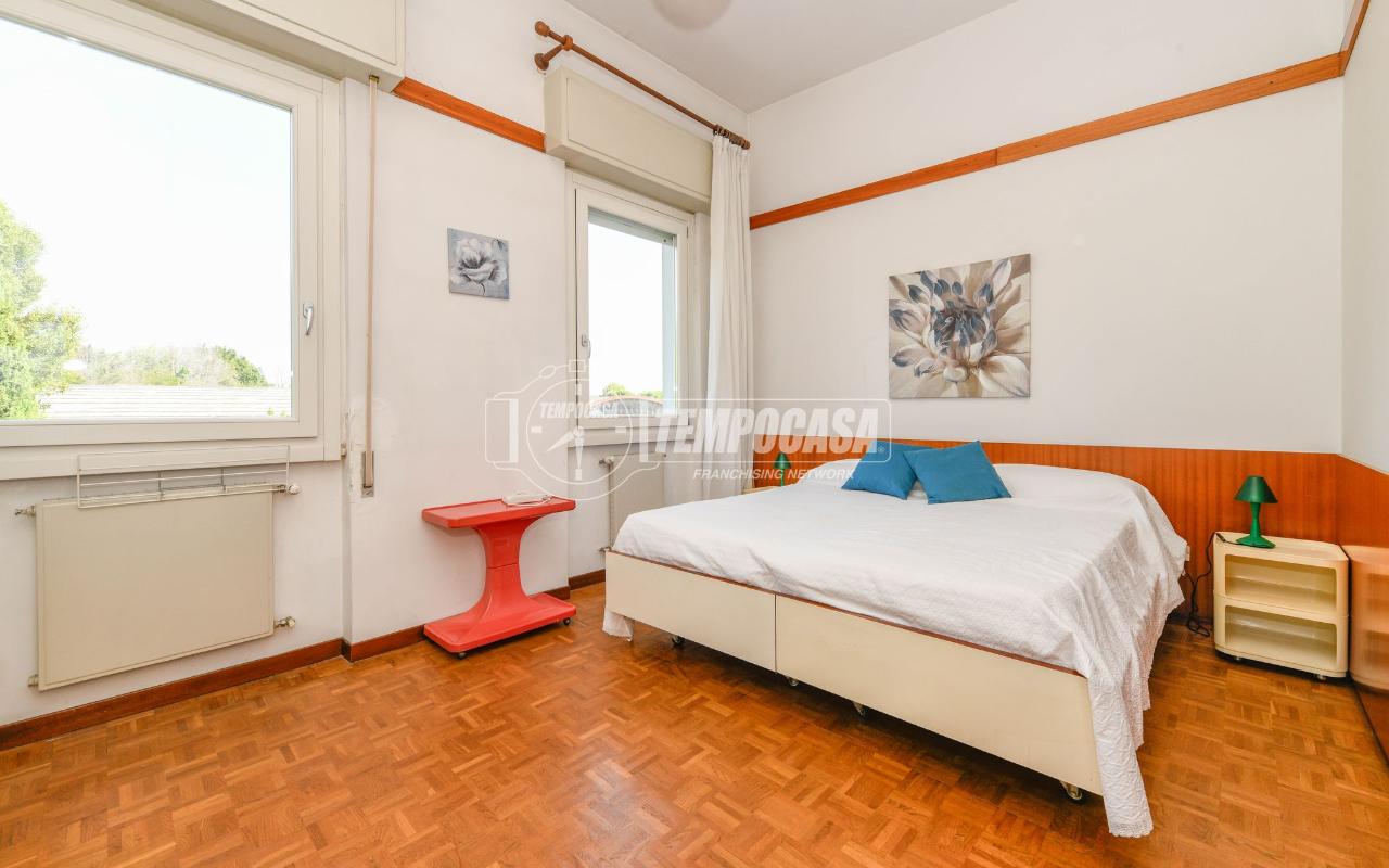 appartamento in vendita a Desenzano del Garda