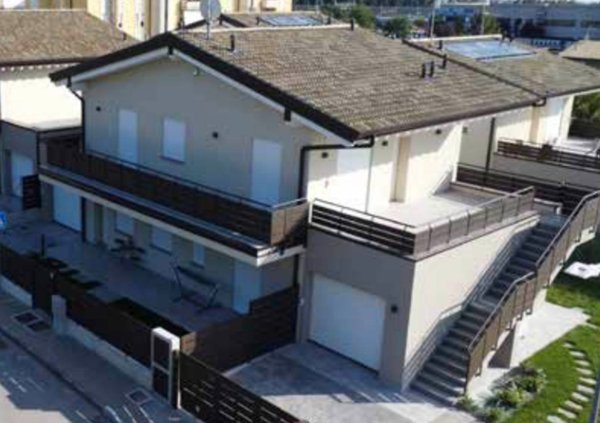 appartamento in vendita a Desenzano del Garda