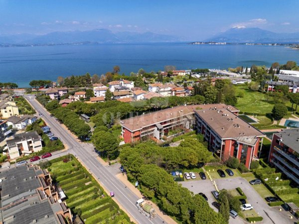 appartamento in vendita a Desenzano del Garda