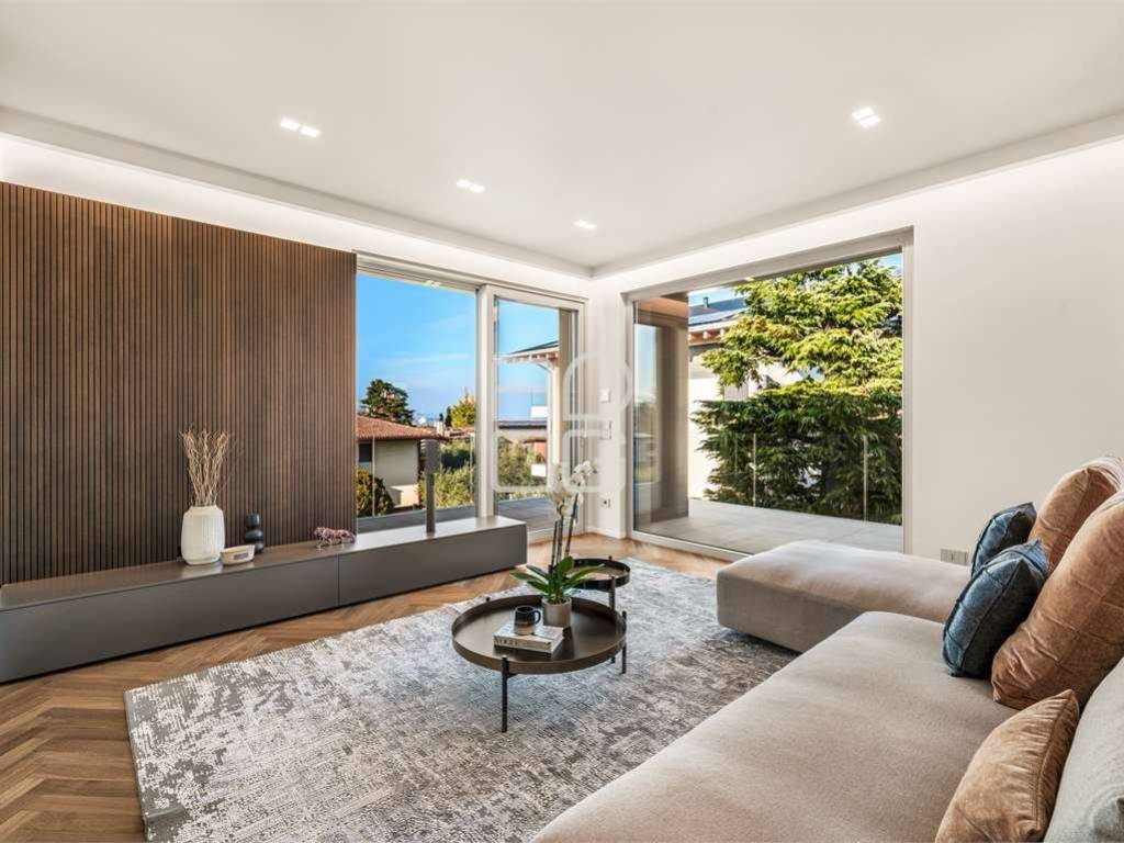 appartamento in vendita a Desenzano del Garda