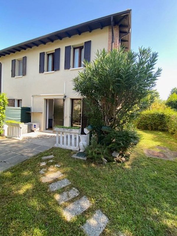 appartamento in vendita a Desenzano del Garda