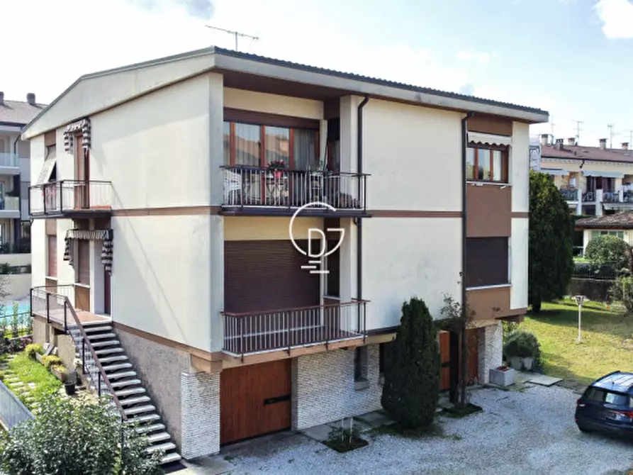 casa indipendente in vendita a Desenzano del Garda