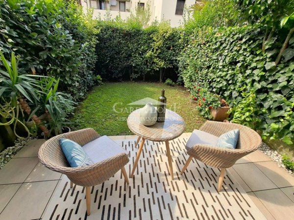 appartamento in vendita a Desenzano del Garda