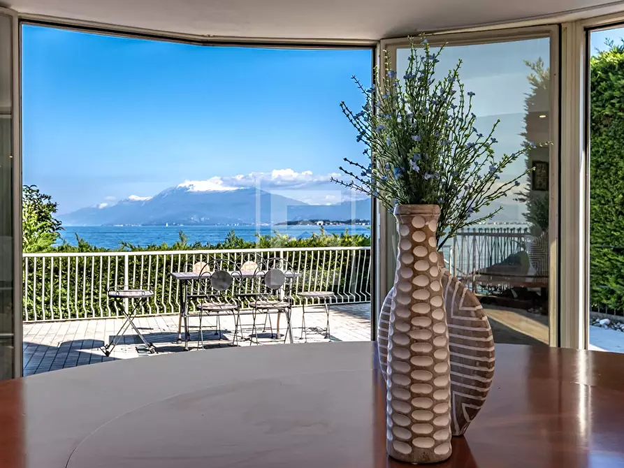casa indipendente in vendita a Desenzano del Garda