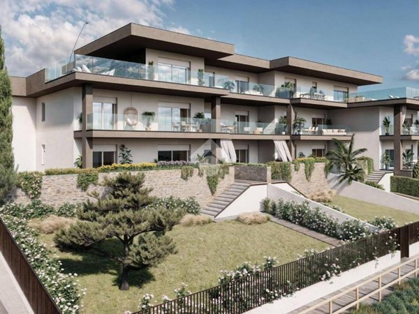 appartamento in vendita a Desenzano del Garda