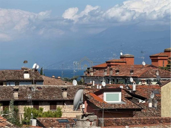 appartamento in vendita a Desenzano del Garda