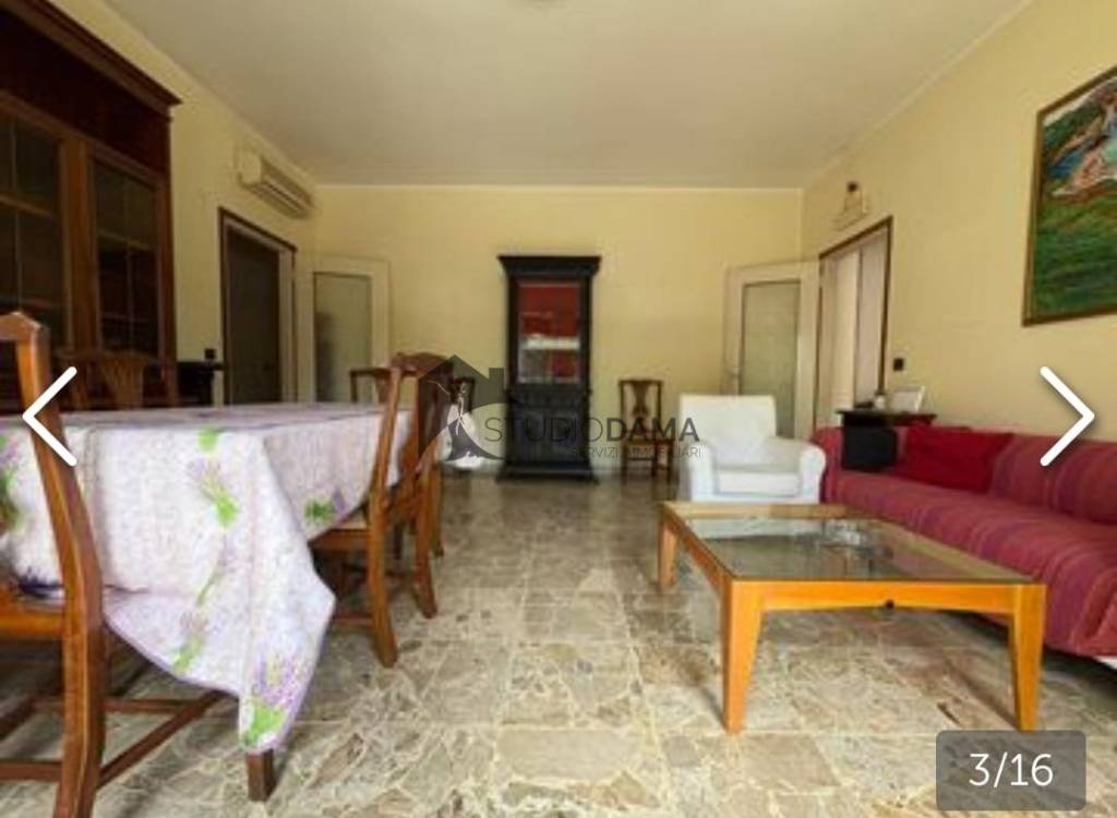 casa indipendente in vendita a Desenzano del Garda