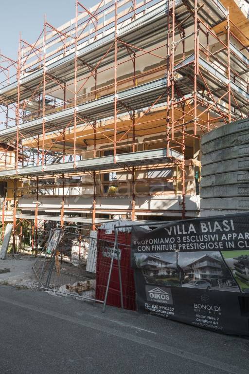 appartamento in vendita a Desenzano del Garda