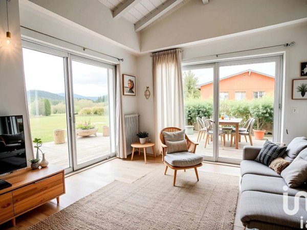 appartamento in vendita a Desenzano del Garda in zona Campeggio sul Vò