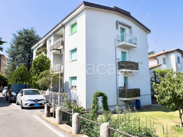 appartamento in vendita a Desenzano del Garda