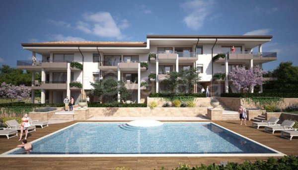 appartamento in vendita a Desenzano del Garda