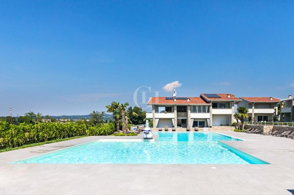 appartamento in vendita a Desenzano del Garda