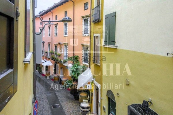 appartamento in vendita a Desenzano del Garda