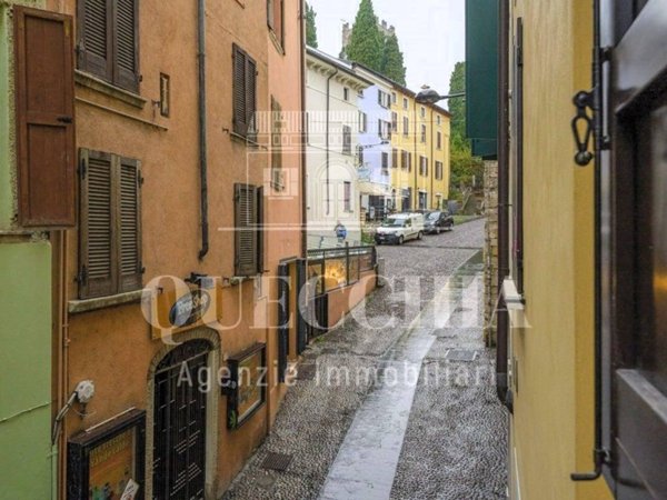 appartamento in vendita a Desenzano del Garda