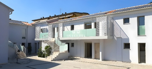 appartamento in vendita a Desenzano del Garda