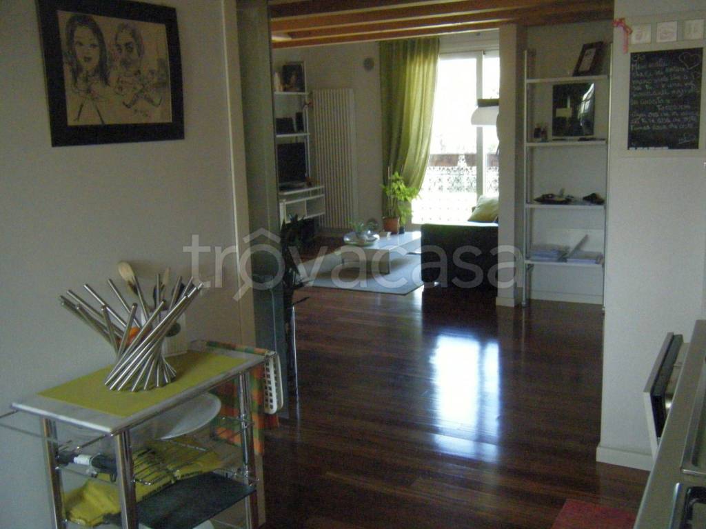 appartamento in vendita a Desenzano del Garda