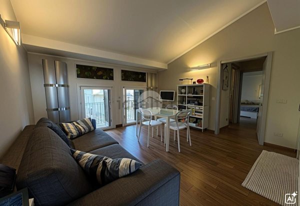 appartamento in vendita a Desenzano del Garda