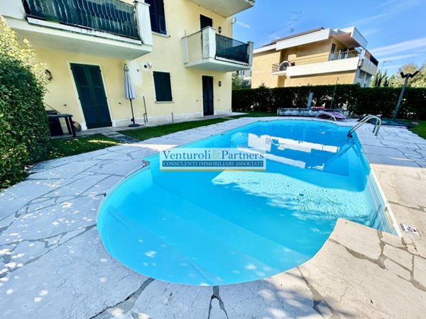 appartamento in vendita a Desenzano del Garda
