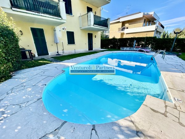 appartamento in vendita a Desenzano del Garda