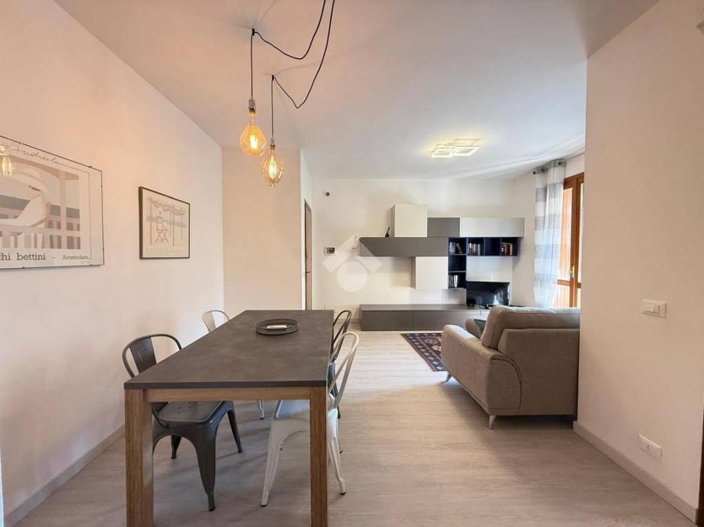 appartamento in vendita a Desenzano del Garda