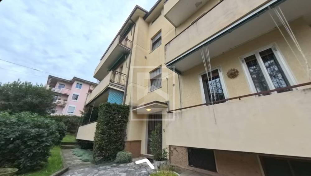 appartamento in vendita a Desenzano del Garda
