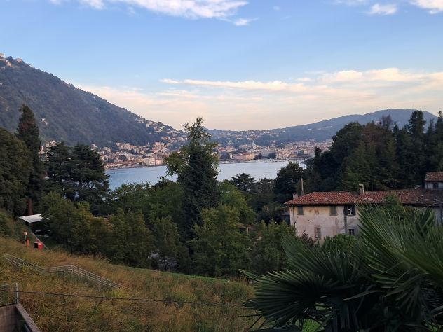 appartamento in vendita a Desenzano del Garda in zona San Pietro
