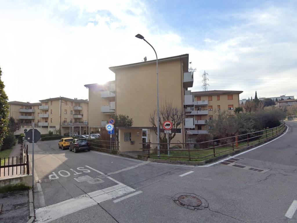appartamento in vendita a Desenzano del Garda