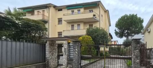appartamento in vendita a Desenzano del Garda