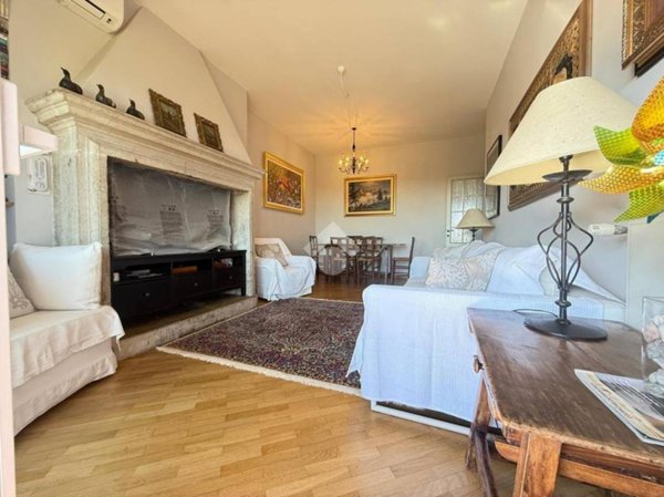 appartamento in vendita a Desenzano del Garda