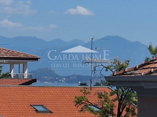 appartamento in vendita a Desenzano del Garda