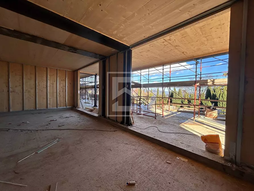 appartamento in vendita a Desenzano del Garda