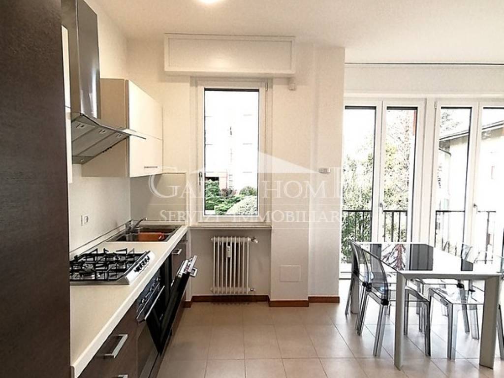 appartamento in vendita a Desenzano del Garda