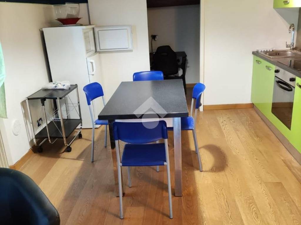 appartamento in vendita a Desenzano del Garda