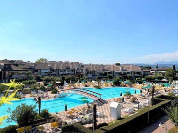 appartamento in vendita a Desenzano del Garda in zona Rivoltella