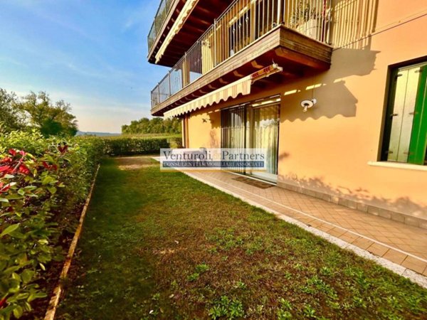 appartamento in vendita a Desenzano del Garda